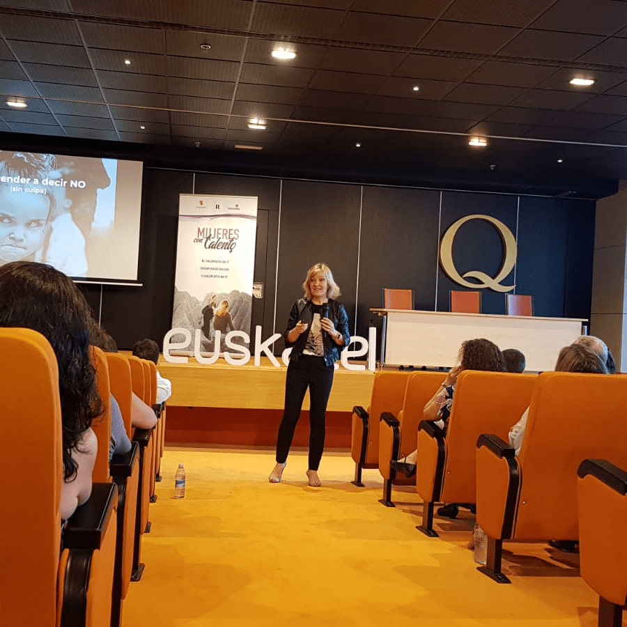 Photograph of Pilar Jericó at the Talented Women conference