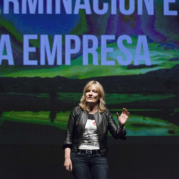 Photograph of Pilar Jerico at a conference